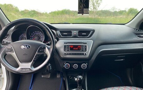 KIA Rio III рестайлинг, 2016 год, 1 215 000 рублей, 13 фотография