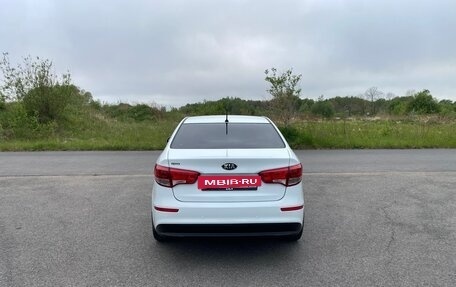 KIA Rio III рестайлинг, 2016 год, 1 215 000 рублей, 7 фотография