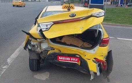 KIA Rio IV, 2020 год, 400 000 рублей, 2 фотография
