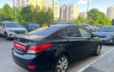 Hyundai Solaris II рестайлинг, 2011 год, 550 000 рублей, 7 фотография