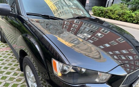 Mitsubishi Outlander III рестайлинг 3, 2011 год, 1 400 000 рублей, 5 фотография