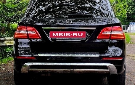 Mercedes-Benz M-Класс, 2013 год, 3 200 000 рублей, 30 фотография