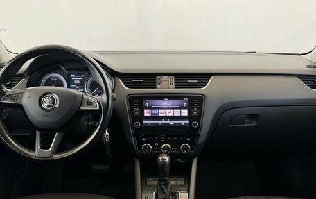 Skoda Octavia, 2019 год, 1 650 000 рублей, 5 фотография