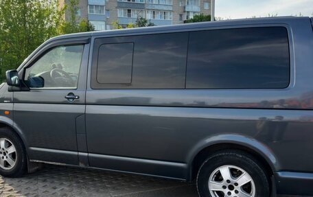 Volkswagen Transporter T5 рестайлинг, 2005 год, 1 100 000 рублей, 2 фотография