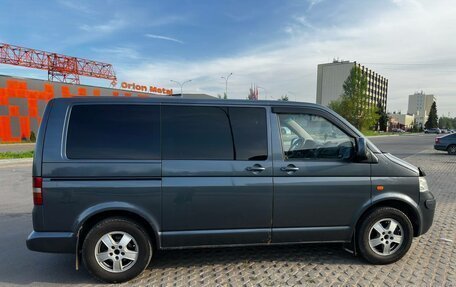 Volkswagen Transporter T5 рестайлинг, 2005 год, 1 100 000 рублей, 4 фотография