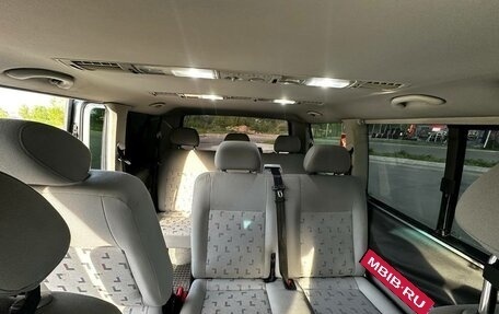 Volkswagen Transporter T5 рестайлинг, 2005 год, 1 100 000 рублей, 6 фотография