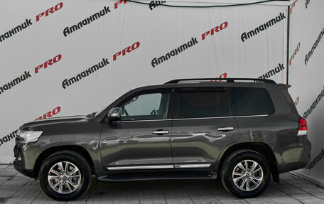 Toyota Land Cruiser 200, 2019 год, 7 000 000 рублей, 7 фотография