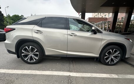 Lexus RX IV рестайлинг, 2019 год, 3 700 000 рублей, 5 фотография