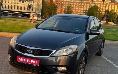 KIA cee'd I рестайлинг, 2011 год, 710 000 рублей, 1 фотография