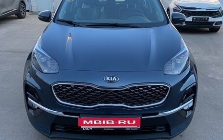 KIA Sportage IV рестайлинг, 2019 год, 2 400 000 рублей, 2 фотография