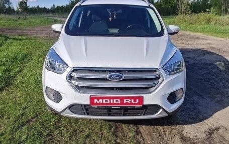 Ford Kuga III, 2018 год, 1 400 000 рублей, 1 фотография