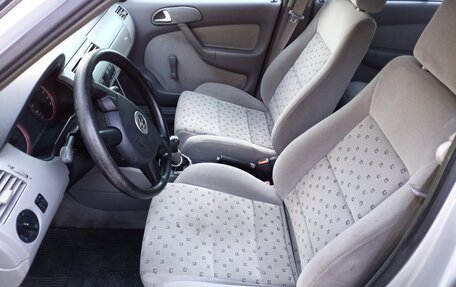 Volkswagen Pointer, 2004 год, 360 000 рублей, 7 фотография