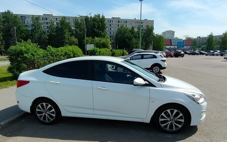 Hyundai Solaris II рестайлинг, 2016 год, 975 000 рублей, 2 фотография