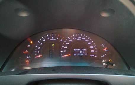 Toyota Camry, 2010 год, 1 250 000 рублей, 8 фотография