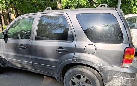 Ford Escape II, 2005 год, 290 000 рублей, 3 фотография