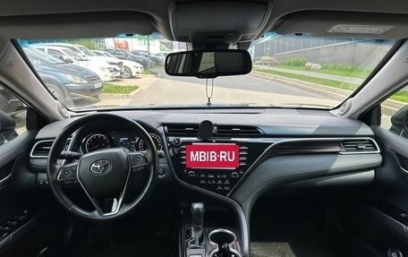 Toyota Camry, 2020 год, 3 250 000 рублей, 14 фотография