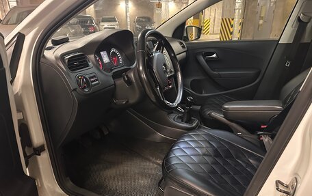Volkswagen Polo VI (EU Market), 2016 год, 745 000 рублей, 9 фотография
