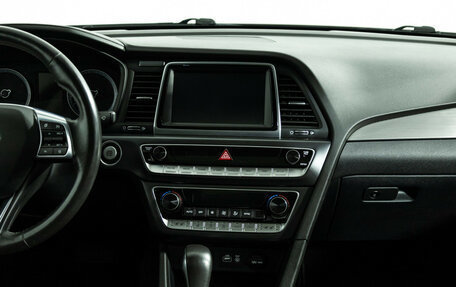 Hyundai Sonata VII, 2017 год, 2 047 000 рублей, 14 фотография