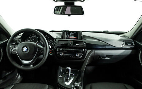BMW 3 серия, 2017 год, 2 050 989 рублей, 13 фотография