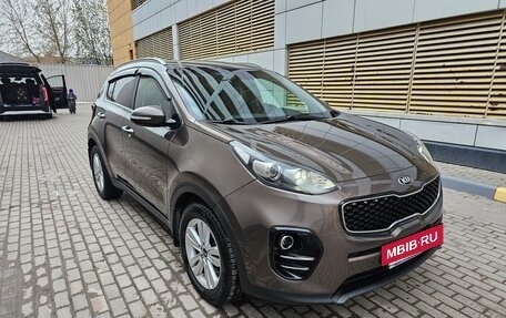 KIA Sportage IV рестайлинг, 2018 год, 1 890 000 рублей, 3 фотография