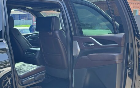 Cadillac Escalade V, 2021 год, 8 650 000 рублей, 15 фотография