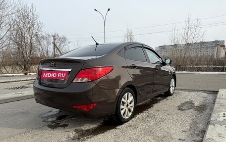 Hyundai Solaris II рестайлинг, 2015 год, 700 000 рублей, 6 фотография