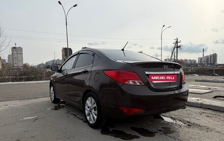 Hyundai Solaris II рестайлинг, 2015 год, 700 000 рублей, 8 фотография