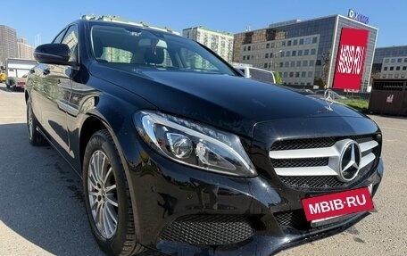 Mercedes-Benz C-Класс, 2017 год, 2 000 000 рублей, 6 фотография
