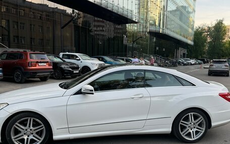 Mercedes-Benz E-Класс, 2013 год, 1 720 000 рублей, 7 фотография