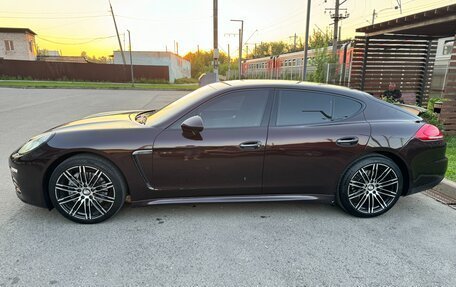 Porsche Panamera II рестайлинг, 2013 год, 3 300 000 рублей, 3 фотография