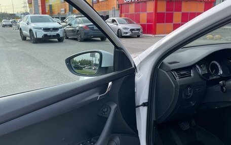 Skoda Octavia, 2022 год, 2 500 000 рублей, 8 фотография