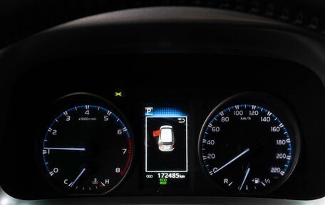 Toyota RAV4, 2019 год, 2 349 000 рублей, 13 фотография