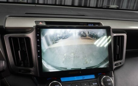 Toyota RAV4, 2019 год, 2 349 000 рублей, 15 фотография