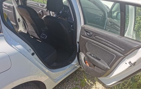 Renault Megane IV, 2020 год, 1 273 000 рублей, 17 фотография