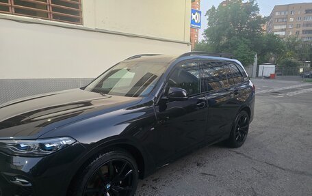 BMW X7, 2021 год, 8 200 000 рублей, 3 фотография