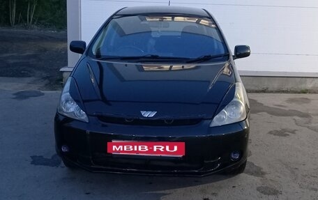 Toyota Wish II, 2003 год, 650 000 рублей, 3 фотография