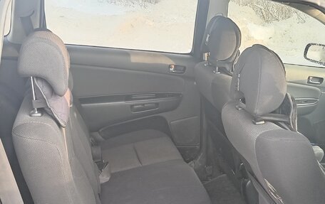 Toyota Wish II, 2003 год, 650 000 рублей, 16 фотография