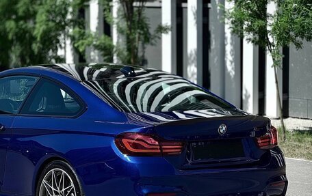 BMW M4, 2019 год, 5 700 000 рублей, 14 фотография