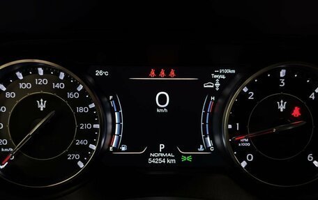 Maserati Levante I, 2021 год, 7 800 000 рублей, 18 фотография