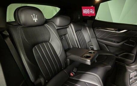 Maserati Levante I, 2021 год, 7 800 000 рублей, 17 фотография
