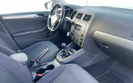 Volkswagen Jetta VI, 2016 год, 1 300 000 рублей, 10 фотография