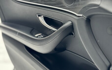 Mercedes-Benz E-Класс, 2019 год, 1 799 999 рублей, 5 фотография
