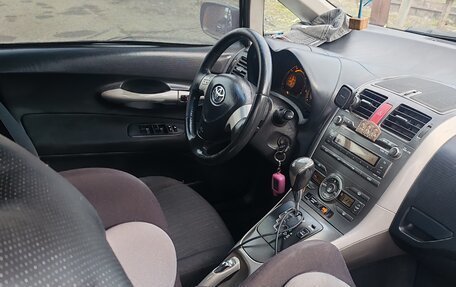 Toyota Auris II, 2008 год, 745 000 рублей, 15 фотография