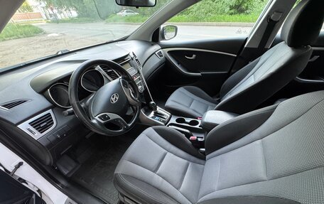 Hyundai i30 II рестайлинг, 2014 год, 920 000 рублей, 7 фотография