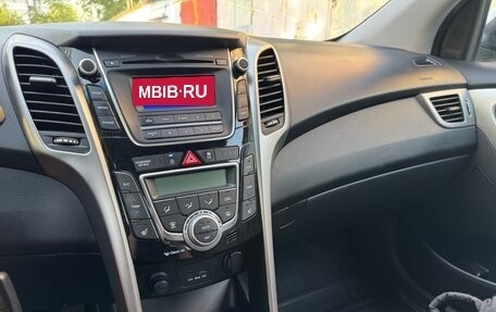 Hyundai i30 II рестайлинг, 2014 год, 920 000 рублей, 9 фотография