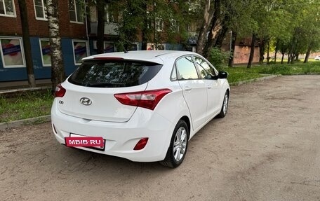 Hyundai i30 II рестайлинг, 2014 год, 920 000 рублей, 4 фотография