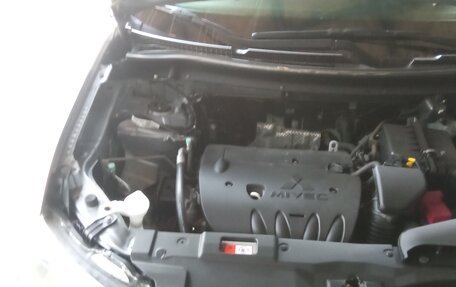 Mitsubishi Outlander III рестайлинг 3, 2012 год, 1 300 000 рублей, 23 фотография