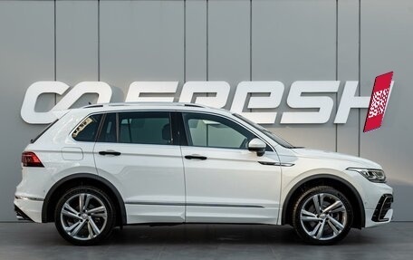 Volkswagen Tiguan II, 2021 год, 3 998 000 рублей, 5 фотография