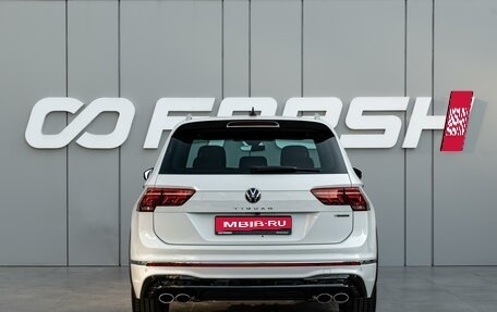 Volkswagen Tiguan II, 2021 год, 3 998 000 рублей, 4 фотография