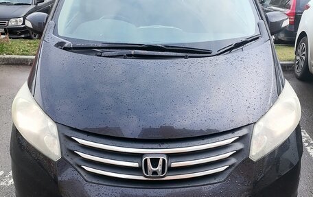 Honda Freed I, 2010 год, 950 000 рублей, 1 фотография